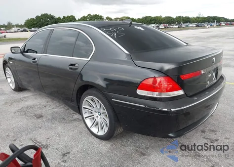 2005 BMW 745Li from USA, damaged, VIN WBAGN63585DS60511